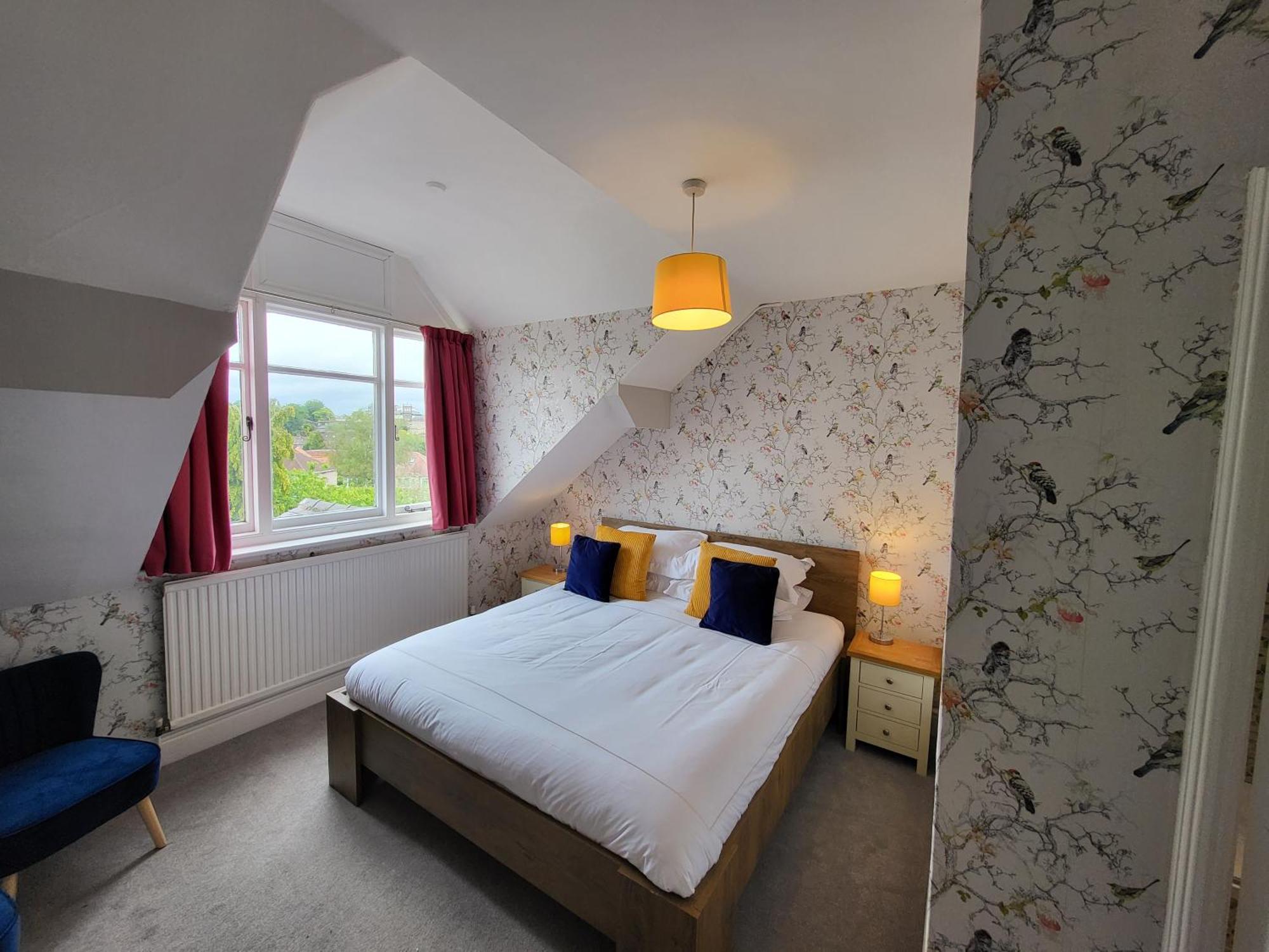 Hotel St George's